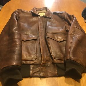 Vintage leather bomber jacket good condition.